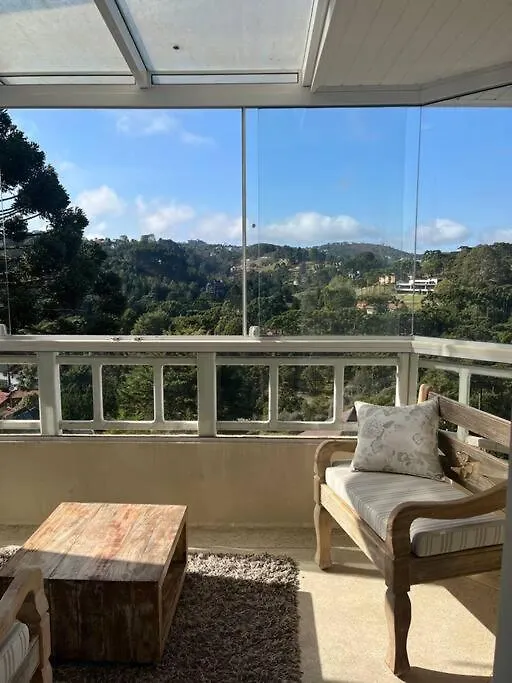 Charmoso Duplex C/Espaco Gourmet Campos do Jordao Apartment